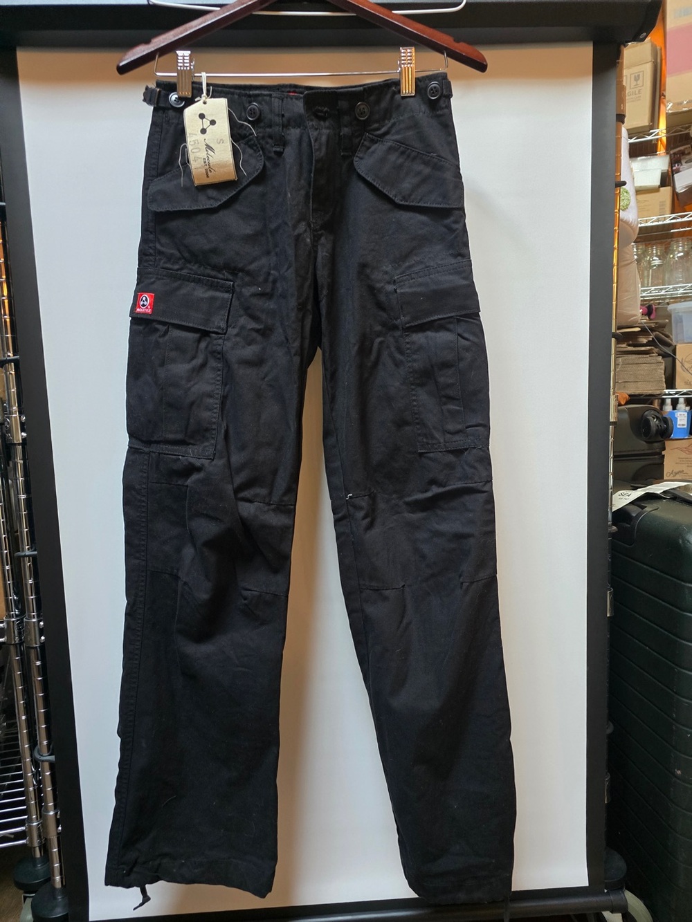 NWT Molecule Women’s Black Cargo Pants - Small